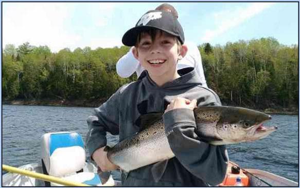 Absolute Outfitters lodge photo