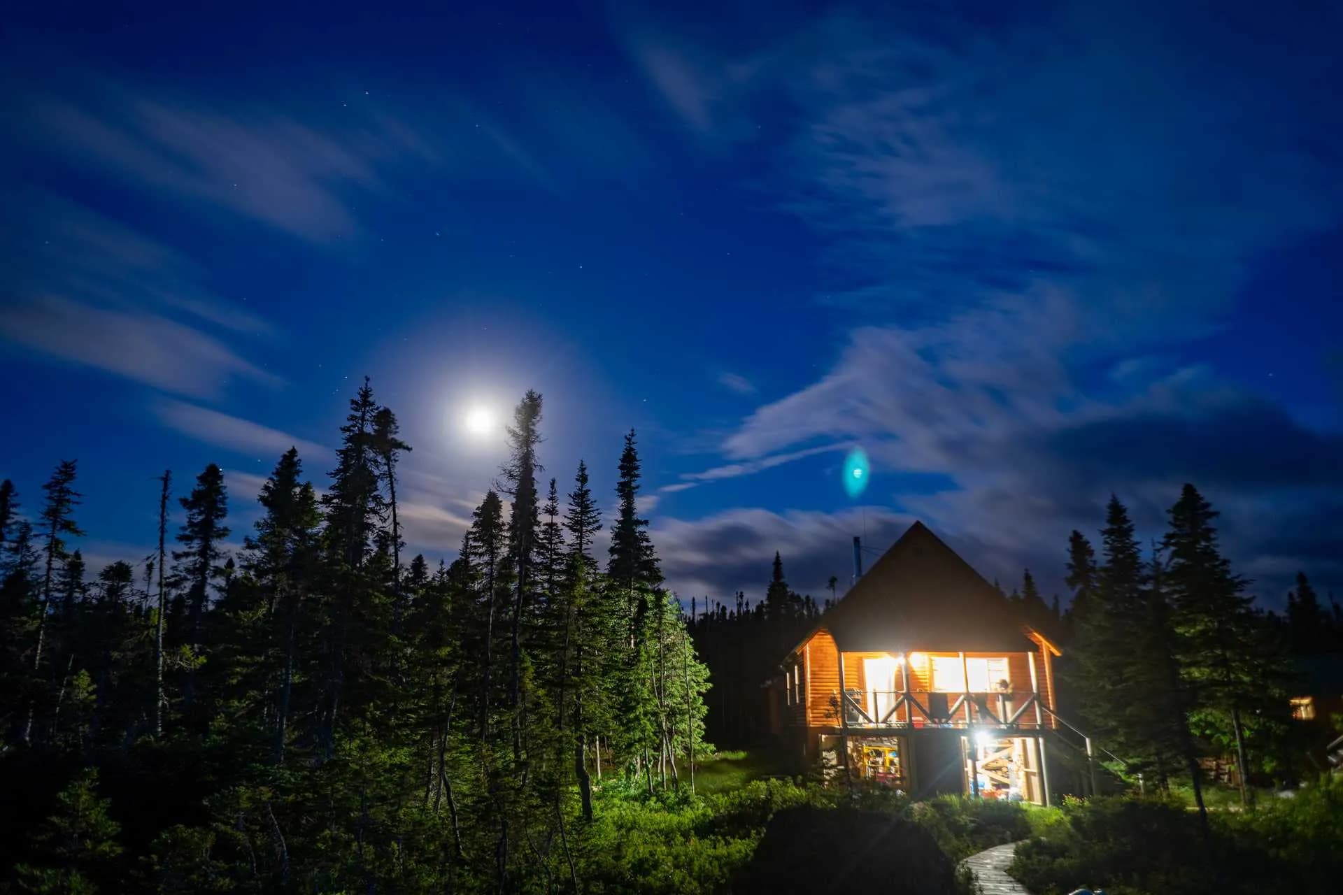 Arluk Outfitters lodge photo