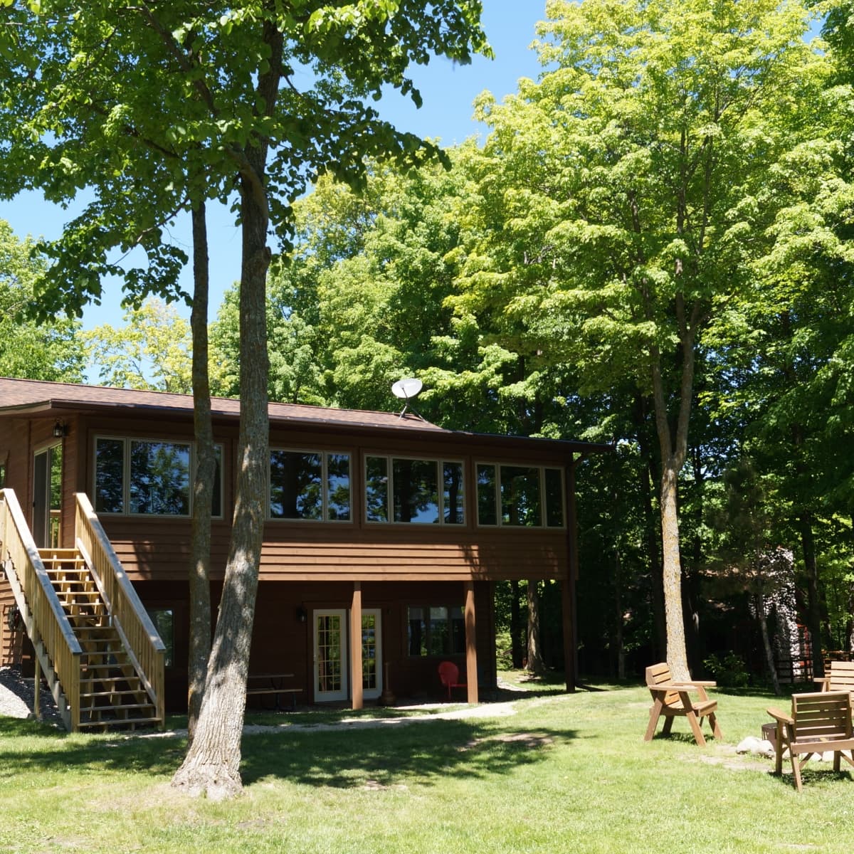 Camp Holiday lodge photo