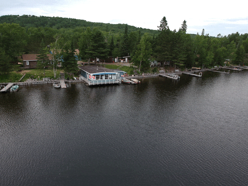 Como Lake Resort lodge photo