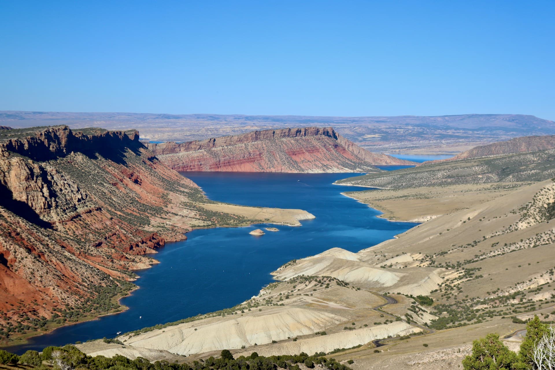 Flaming Gorge Resort lodge photo