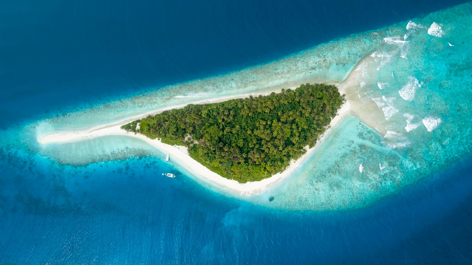 Four Seasons Resort Maldives at Landaa Giraavaru