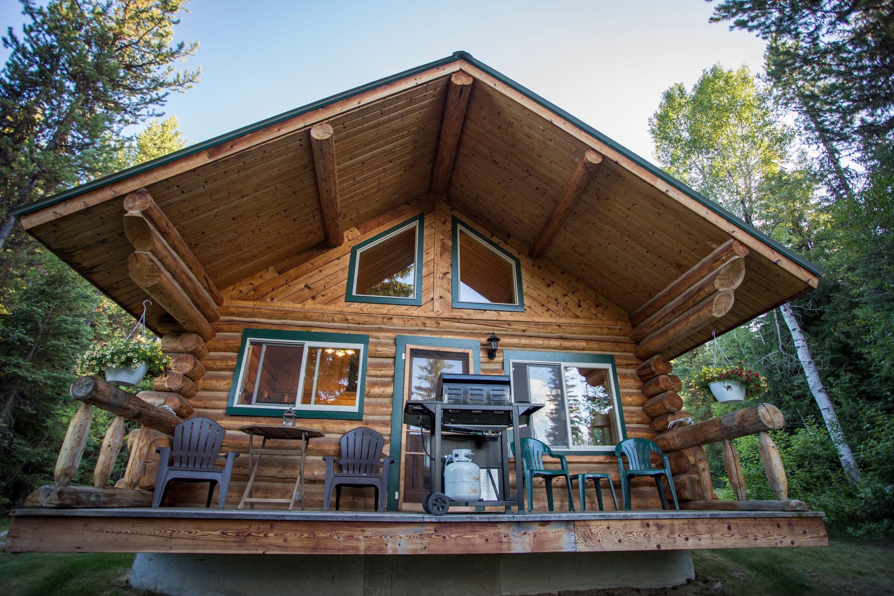 Linehan Outfitters lodge photo