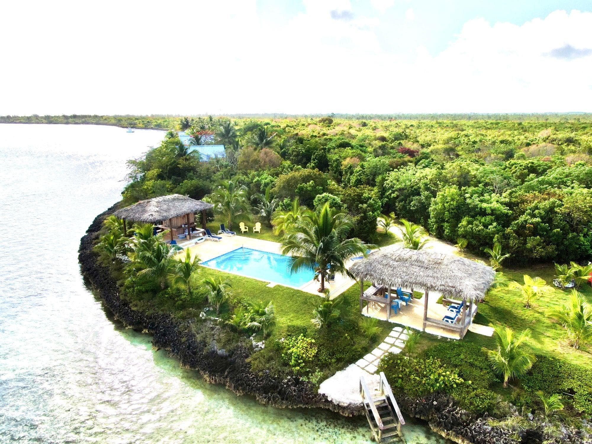 Mangrove Cay Club lodge photo
