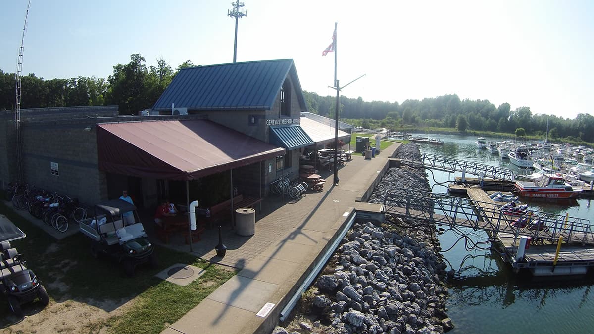 Motorcoach Resort Lake Erie Shores lodge photo