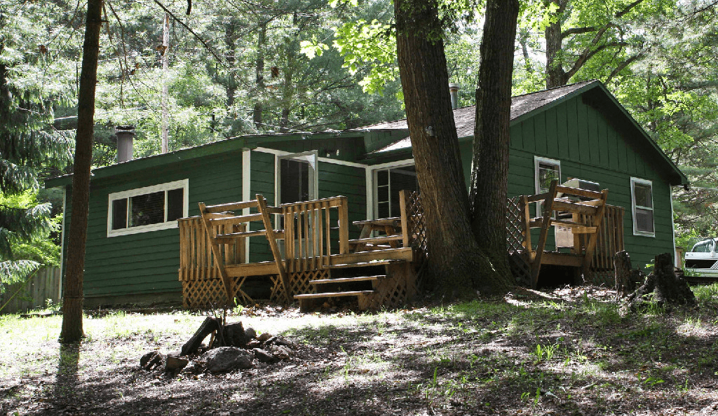Muskegon River Outfitters lodge photo