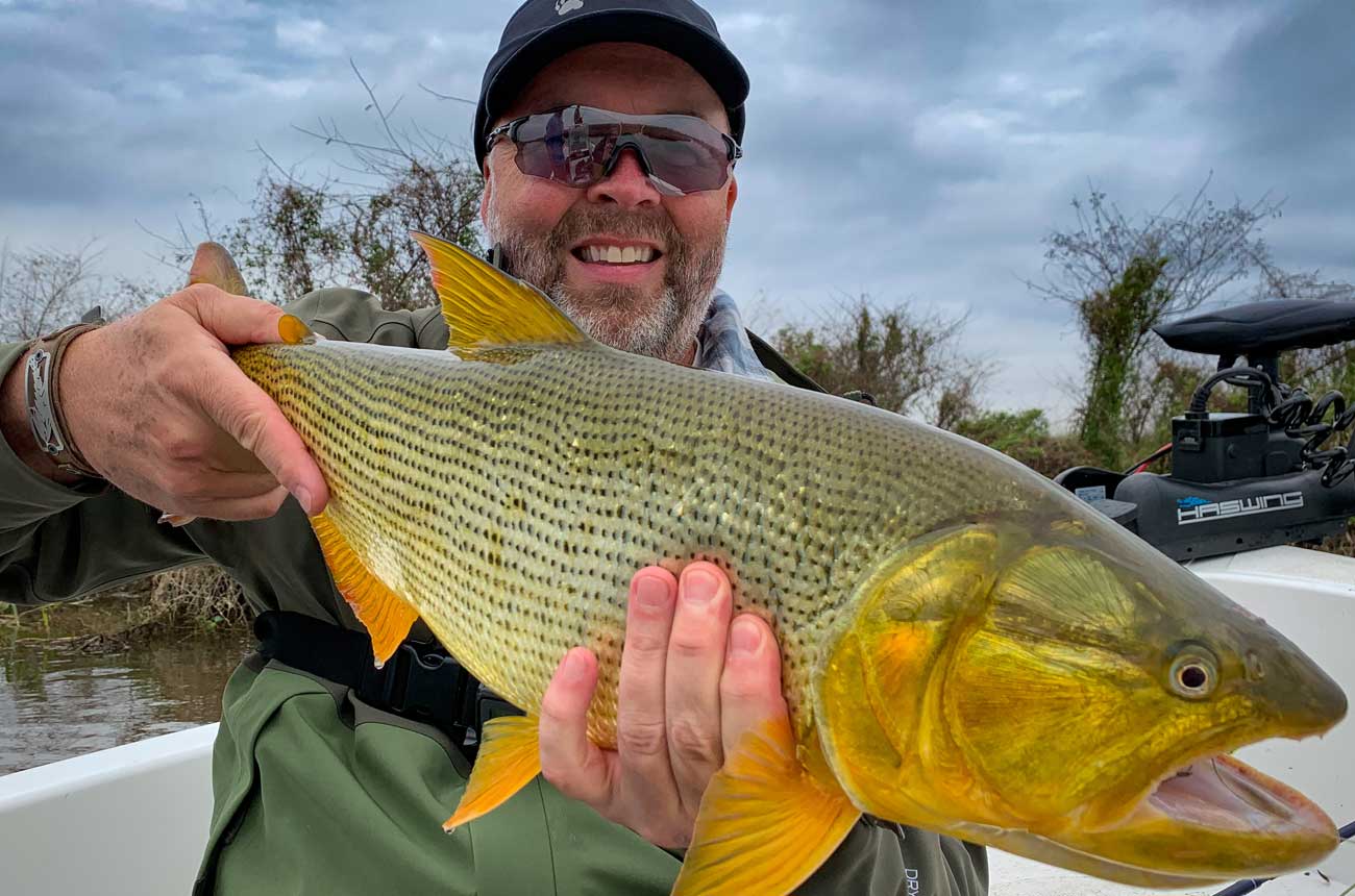 Pesca de Truchas en la Patagonia en Bravo Sur Lodge lodge photo