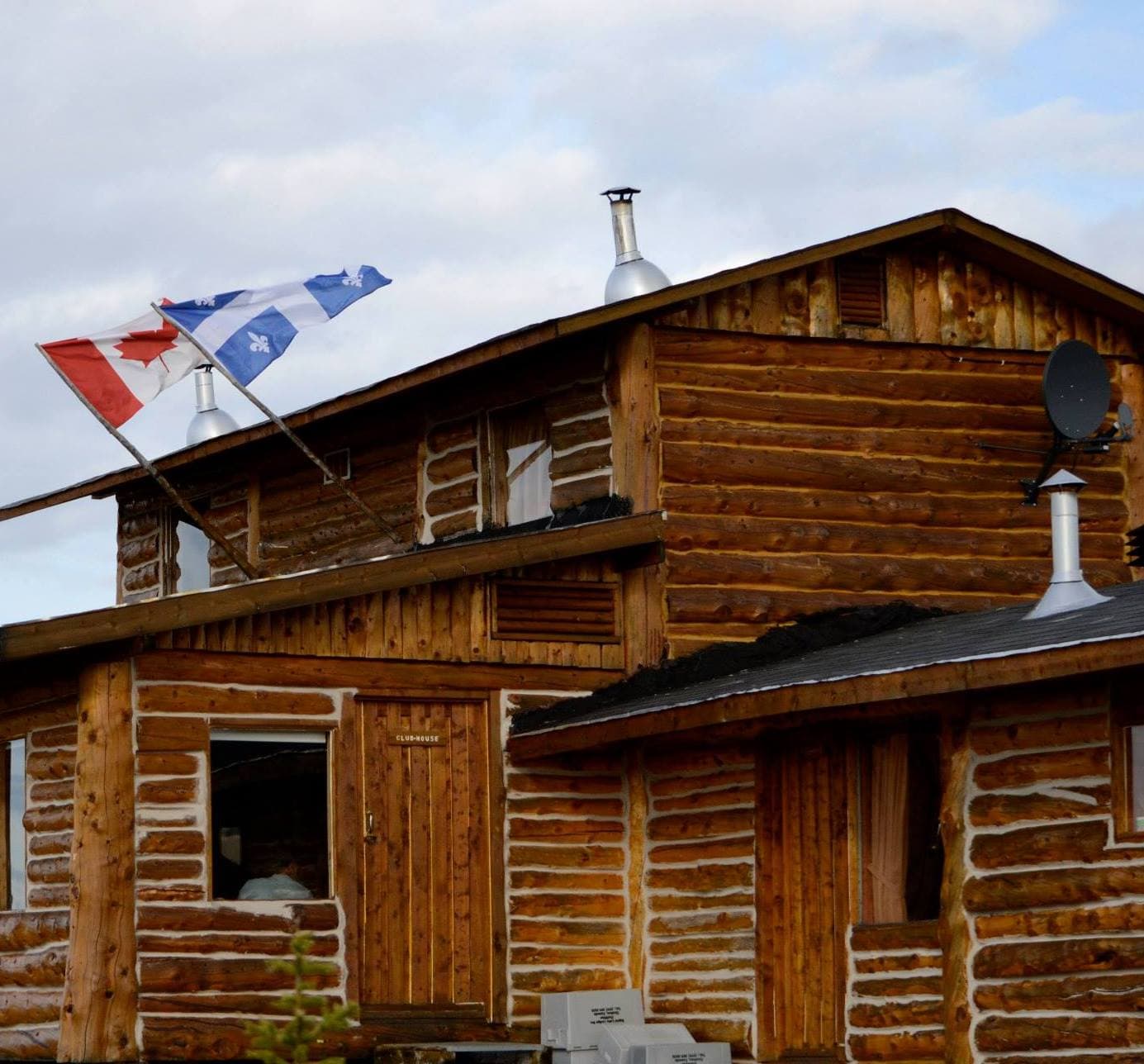 Rapid Lake Lodge lodge photo