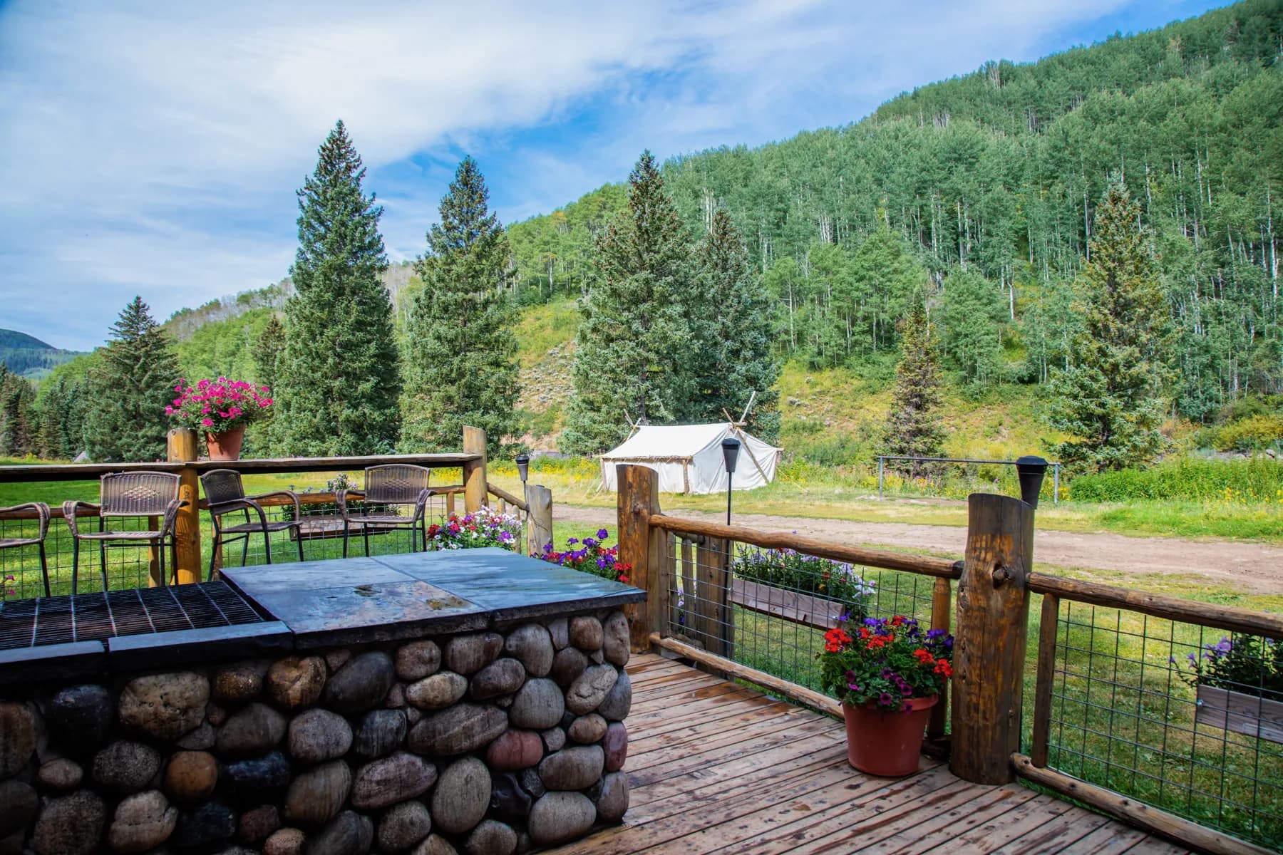 Ripple Creek Lodge lodge photo