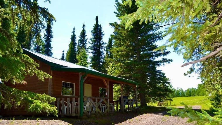 Schott's Lake Conference & Resort Sundre lodge photo