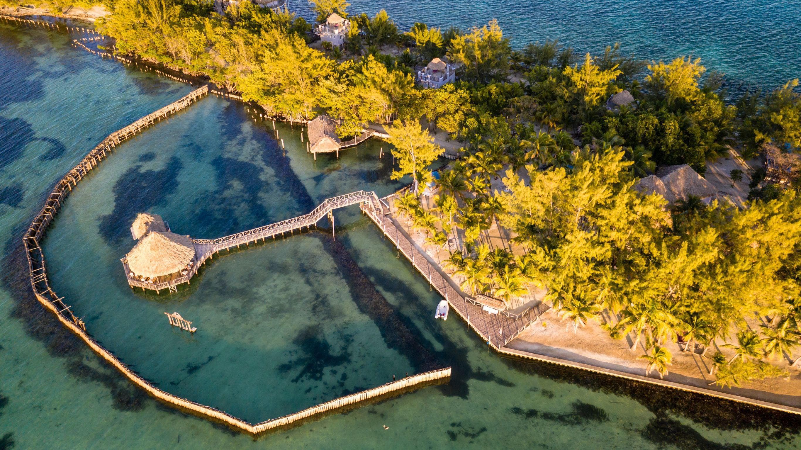 Thatch Caye Resort lodge photo