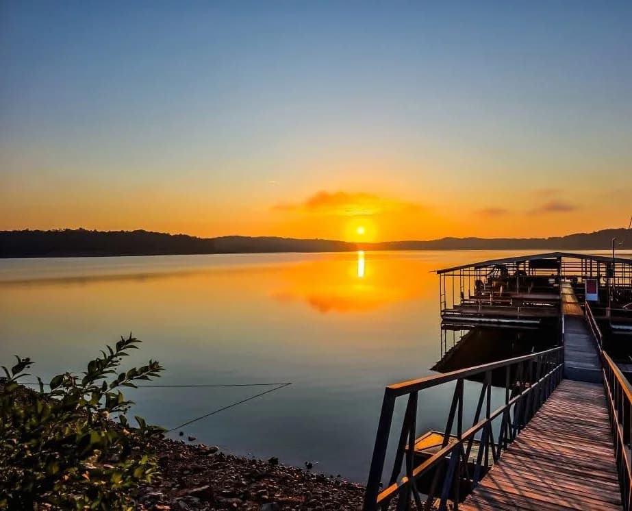 The Best Norfork Lake Lodging lodge photo
