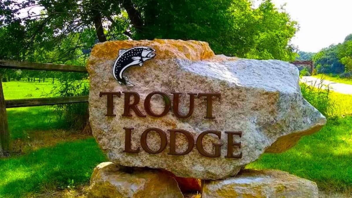 Trout Lodge lodge photo